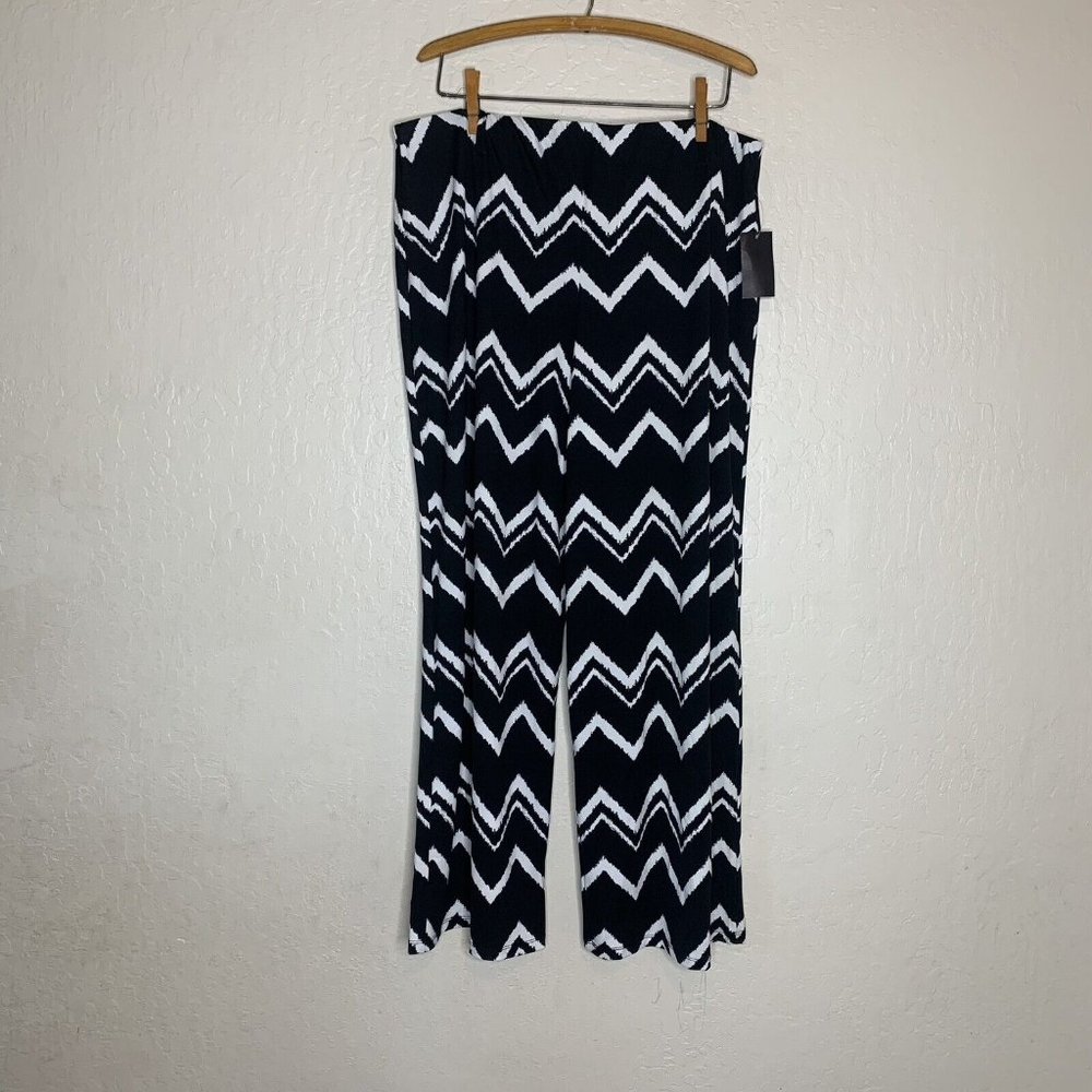 ALEX AND OLIVIA Black White Wide Legged Pants